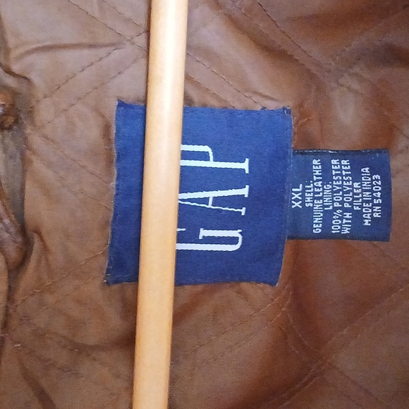Vintage Gap Leather Coat - Picture 4 of 11